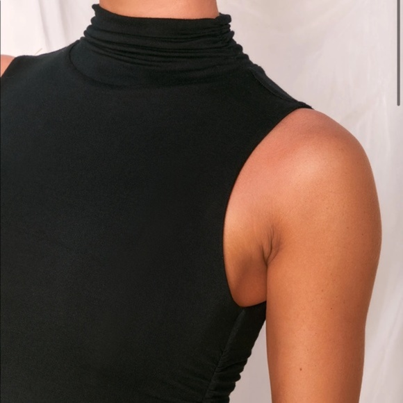 OH POLLY —- NWOT MOCK NECK RUCHED MINI DRESS - Picture 3 of 3